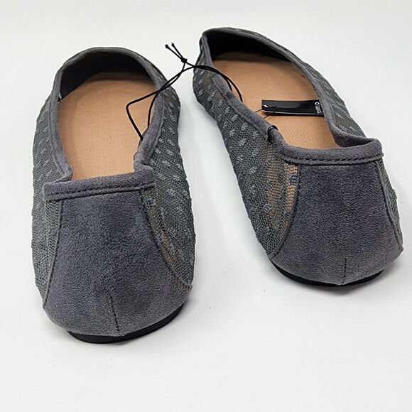 Torrid Ballet Flat Women 11 Grey Mesh Pin Dot Faux Suede Toe and Heel NWT - Picture 4 of 7